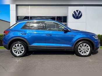 Used Volkswagen T-Roc 2025 for sale - 75474848: Photo