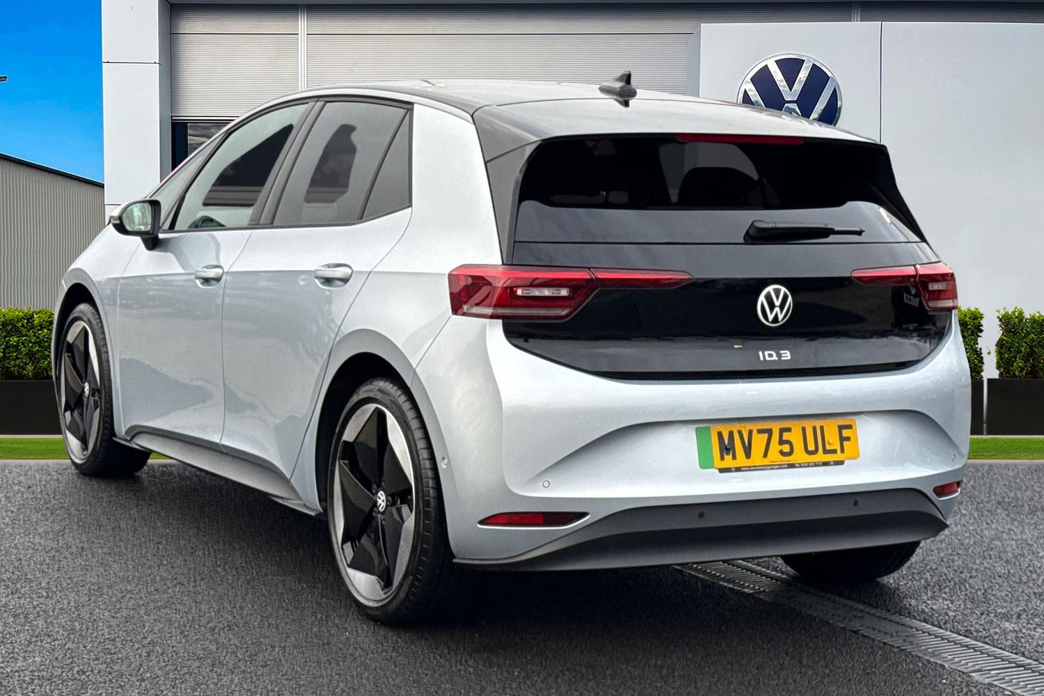 Used Volkswagen ID.3 2025 for sale - 77187428: Photo 2