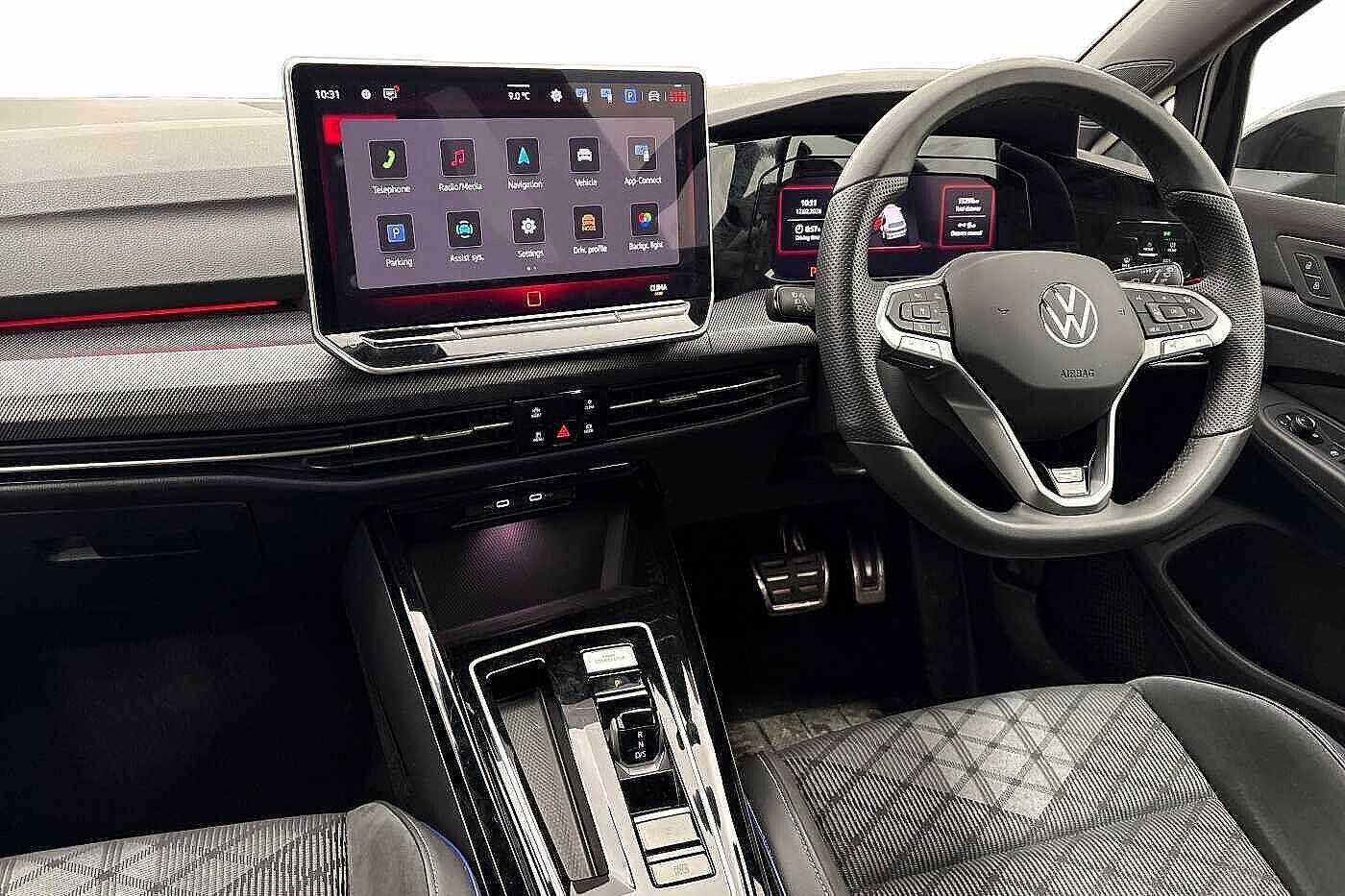 Used Volkswagen Golf 2025 for sale - 77582859: Photo 2