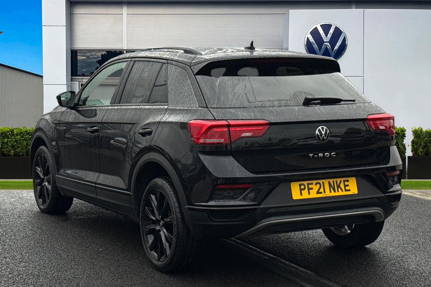 Used Volkswagen T-Roc 2021 for sale - 76476188: Photo 2