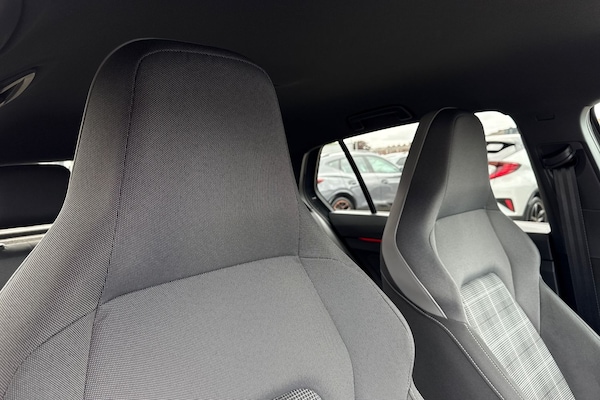 Used Volkswagen Golf 2022 for sale - 76218622: Photo 24