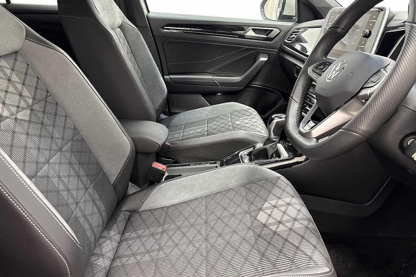 Used Volkswagen T-Roc 2025 for sale - 77236056: Photo 10