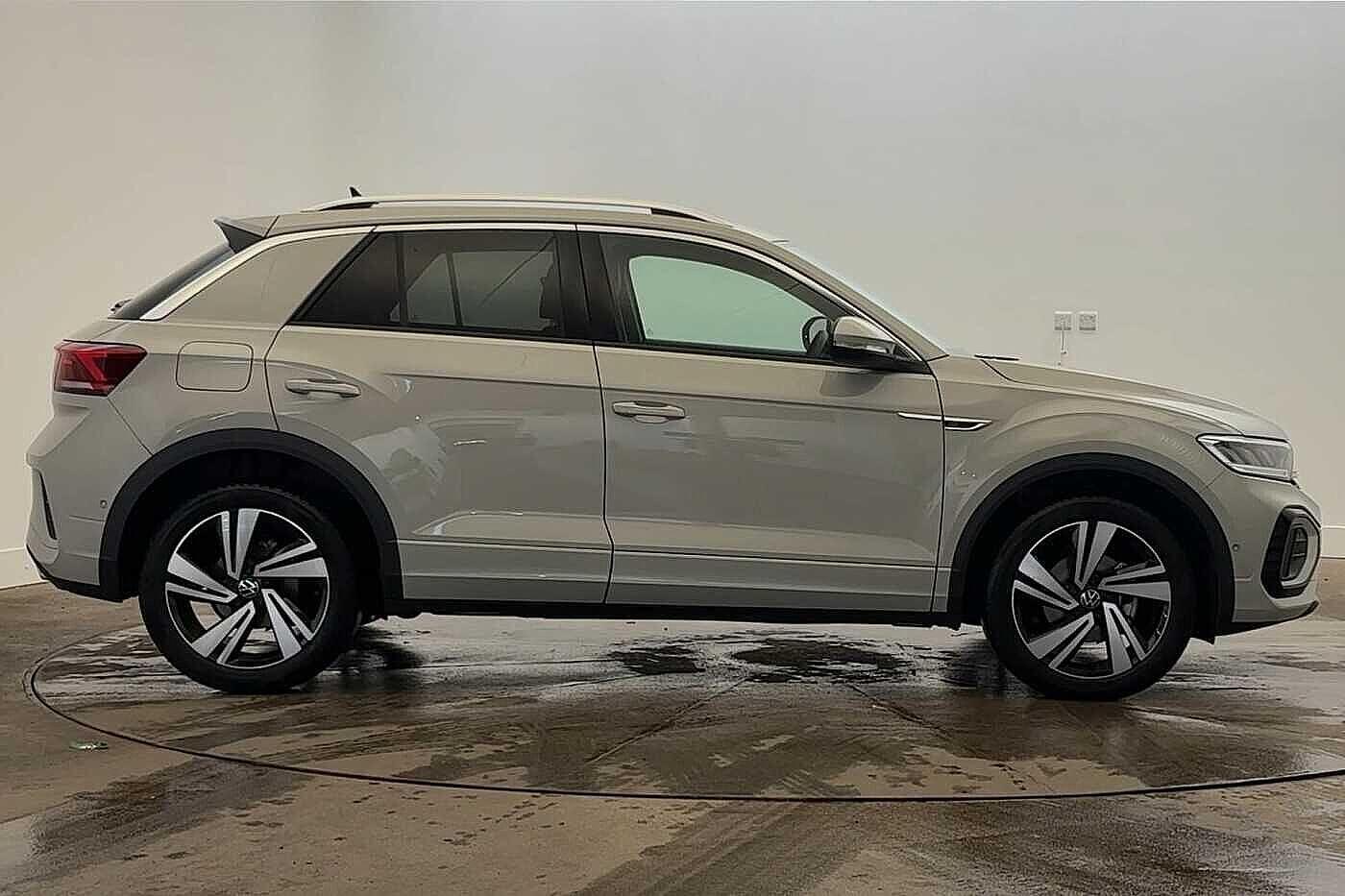 Used Volkswagen T-Roc 2025 for sale - 77236056: Photo 4