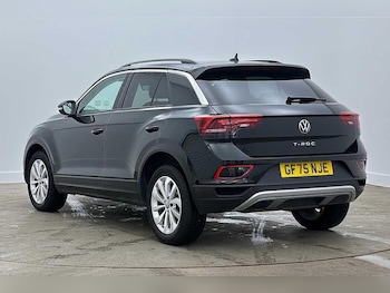 Used Volkswagen T-Roc 2025 for sale - 78939757: Photo