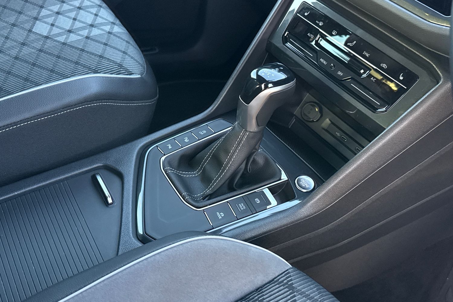 Used Volkswagen Tiguan 2022 for sale - 76916370: Photo 23