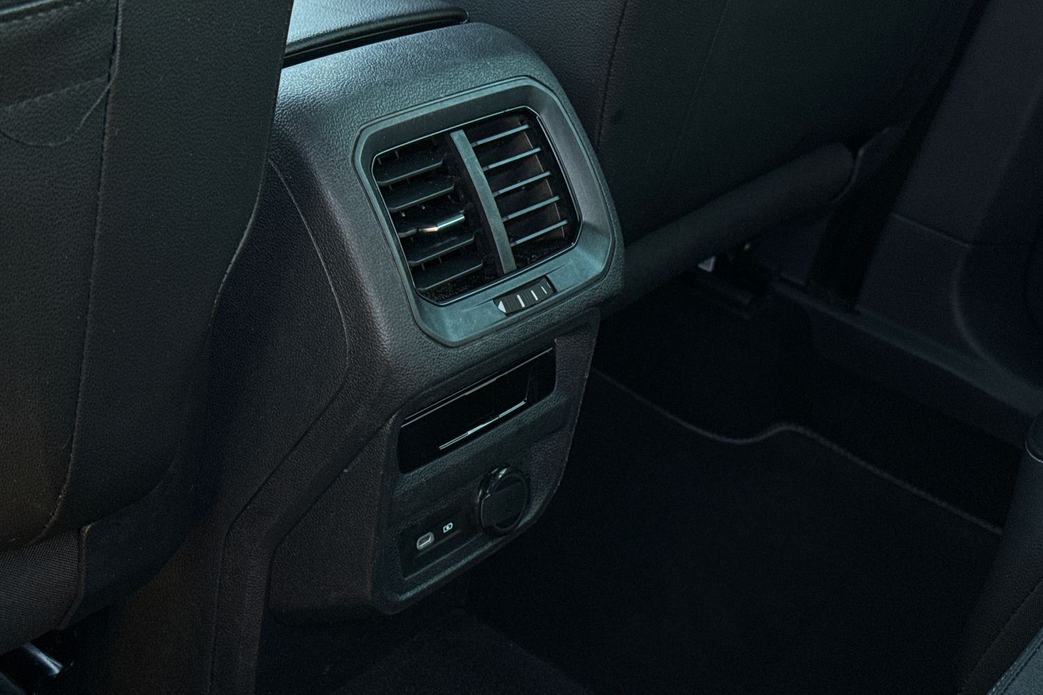 Used Volkswagen Tiguan 2022 for sale - 76916370: Photo 32