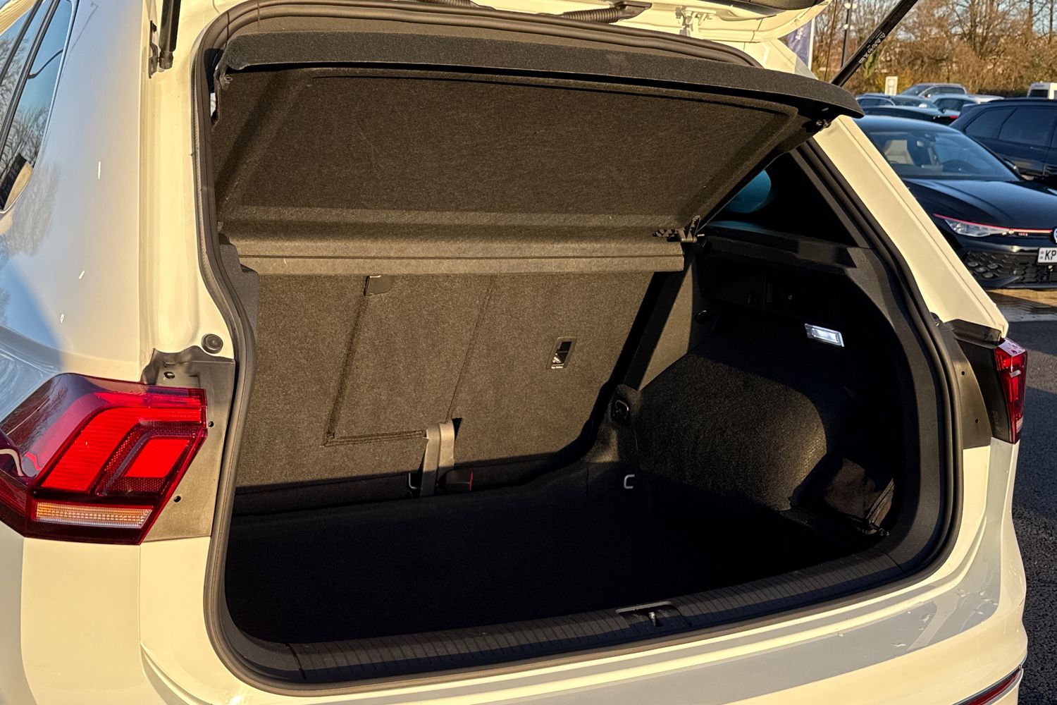 Used Volkswagen Tiguan 2022 for sale - 76916370: Photo 7