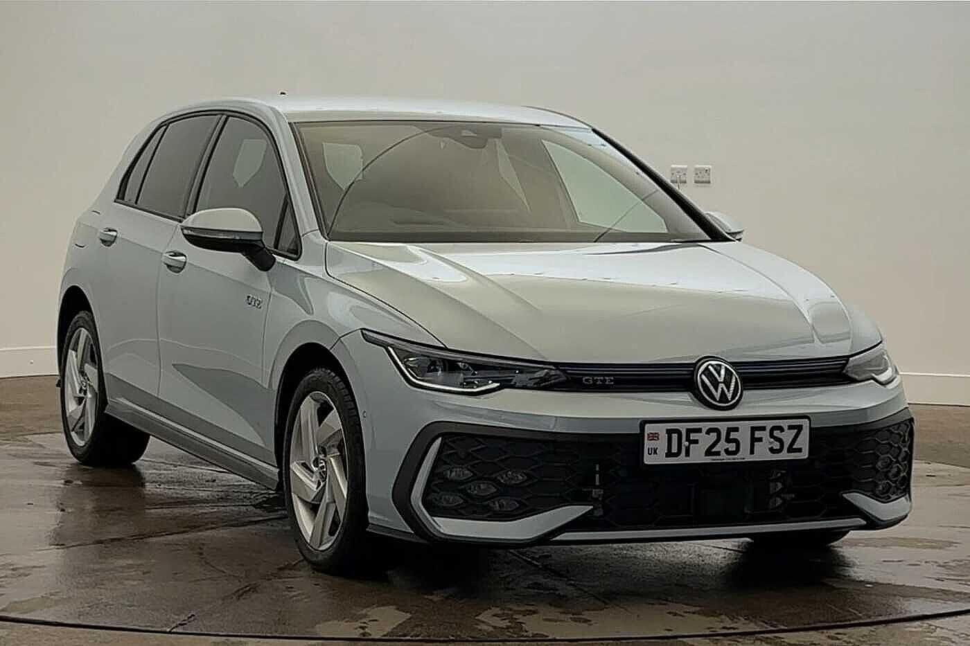 Used Volkswagen Golf 2025 for sale - 76629792: Photo 1