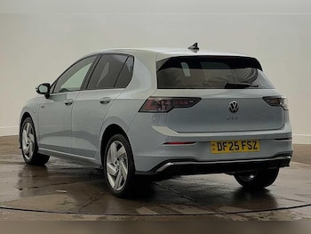 Used Volkswagen Golf 2025 for sale - 76629792: Photo