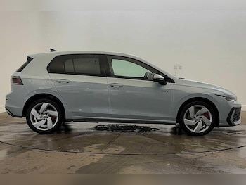 Used Volkswagen Golf 2025 for sale - 76629792: Photo