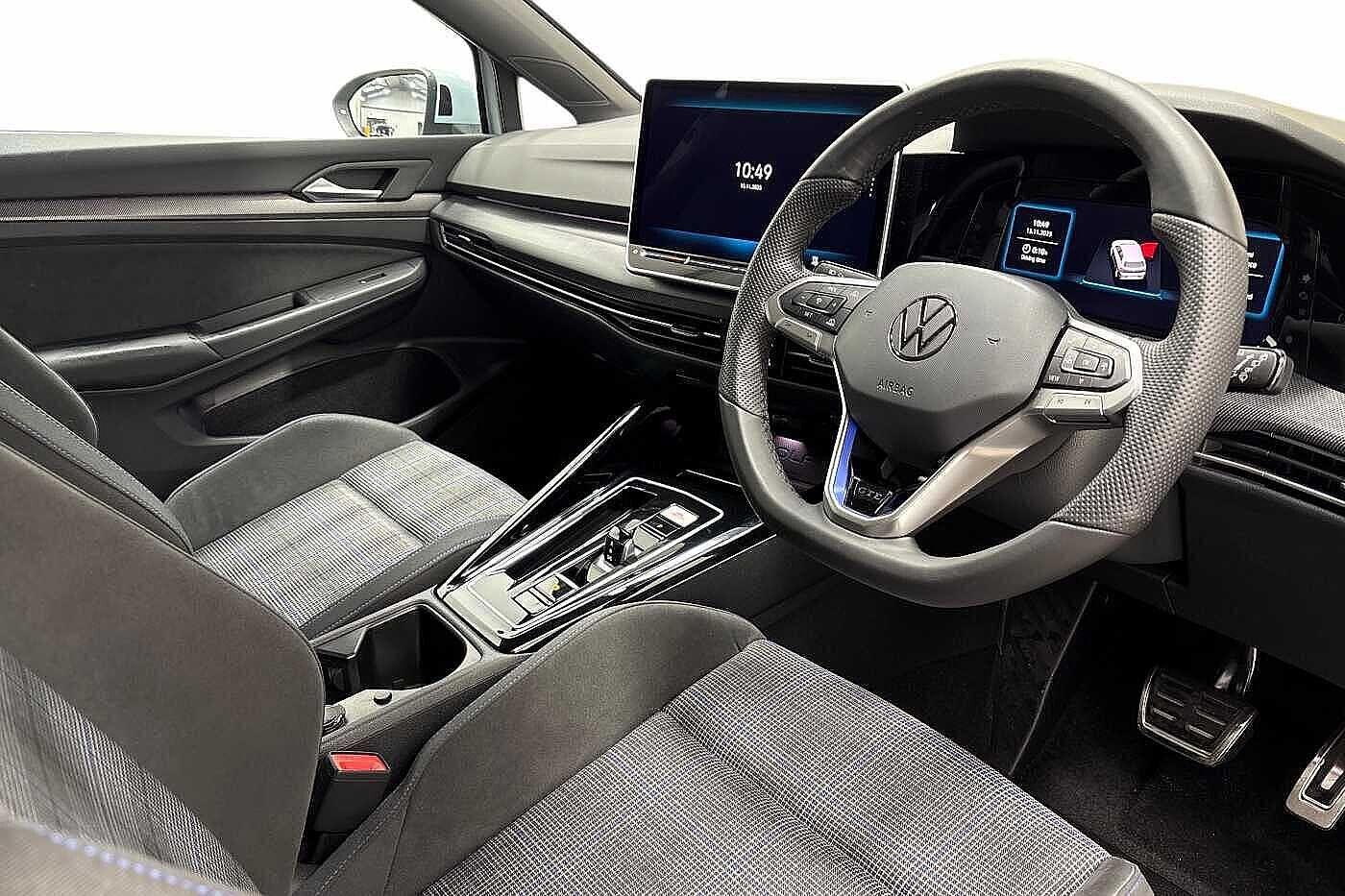 Used Volkswagen Golf 2025 for sale - 76629792: Photo 6