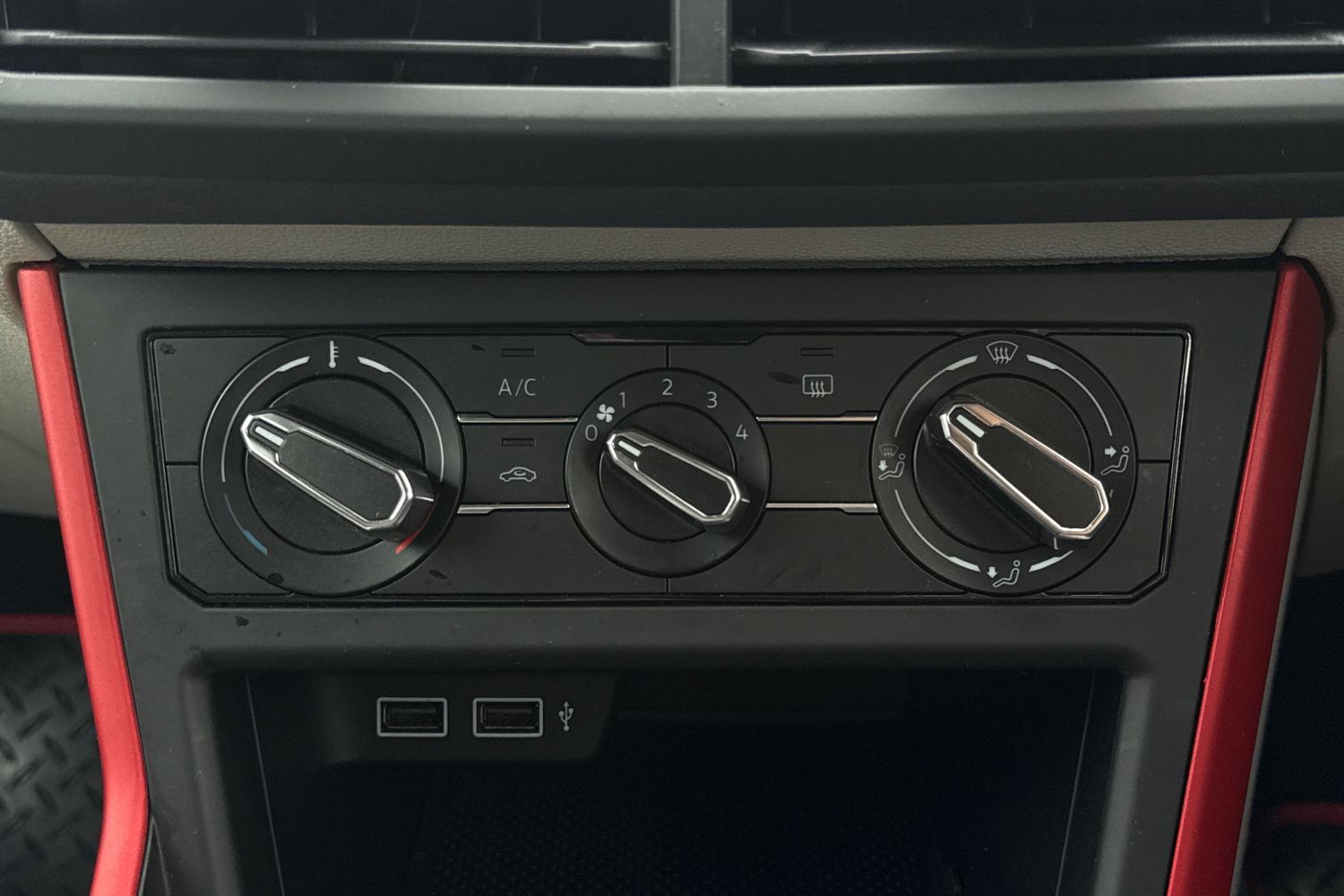 Used Volkswagen Polo 2019 for sale - 77000798: Photo 22