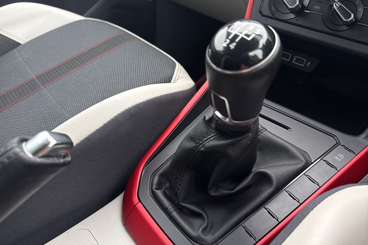 Used Volkswagen Polo 2019 for sale - 77000798: Photo 34