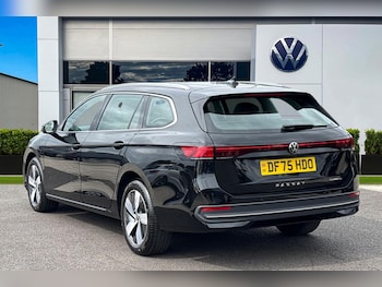 Used Volkswagen Passat 2025 for sale - 79359763: Photo