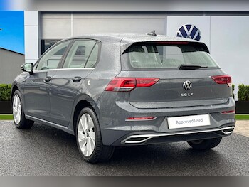 Used Volkswagen Golf 2023 for sale - 77914271: Photo