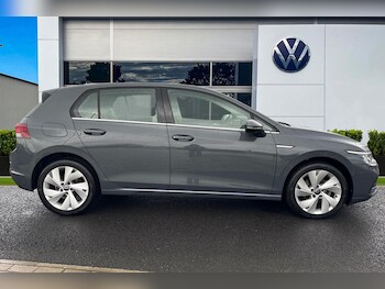 Used Volkswagen Golf 2023 for sale - 77914271: Photo