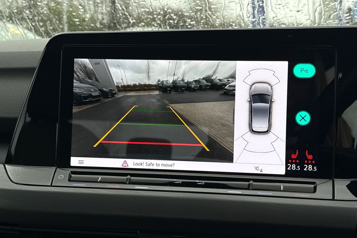 Used Volkswagen Golf 2023 for sale - 77914271: Photo 40