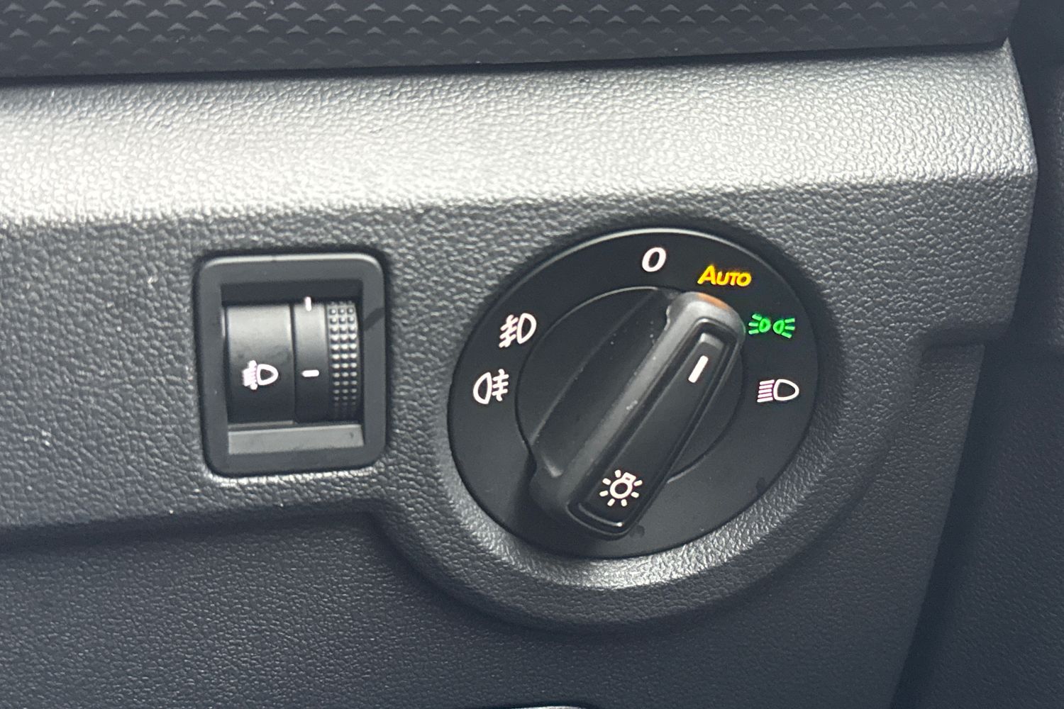 Used Volkswagen T-Cross 2022 for sale - 76767857: Photo 32