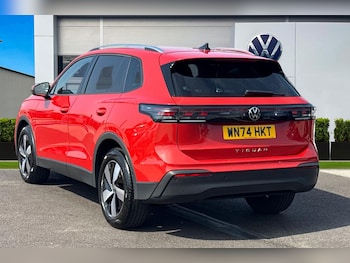 Used Volkswagen Tiguan 2024 for sale - 75581199: Photo