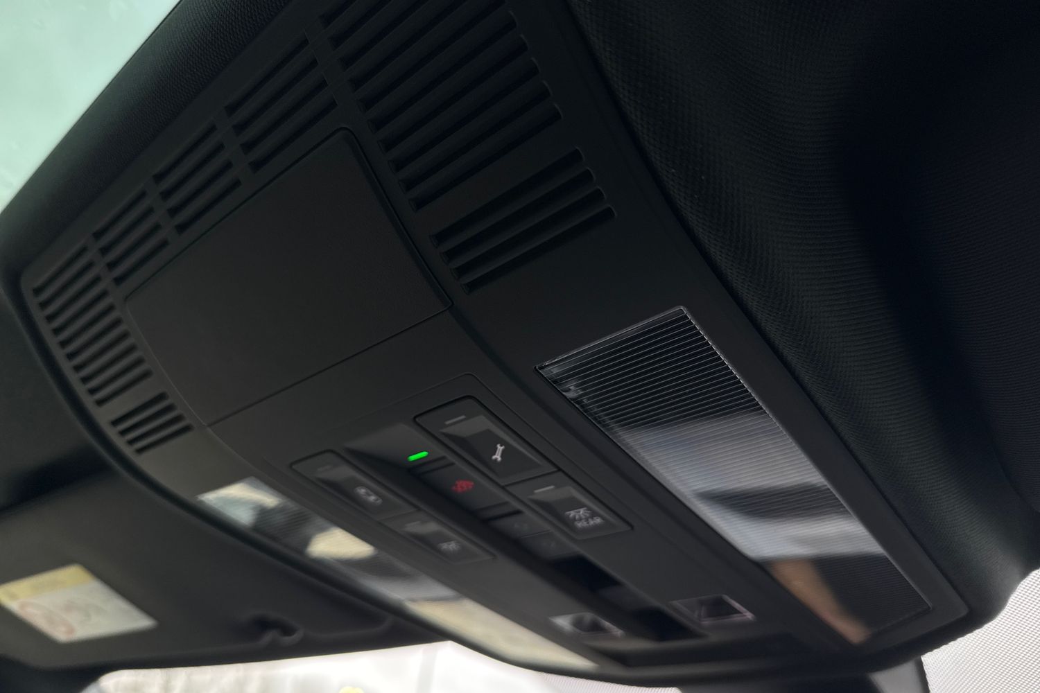 Used Volkswagen Touareg 2025 for sale - 77282110: Photo 35