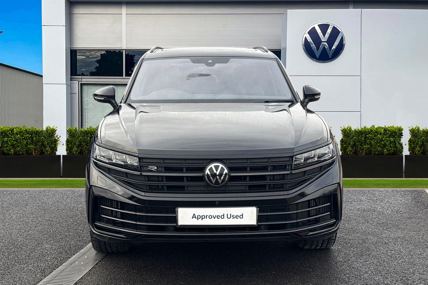 Used Volkswagen Touareg 2025 for sale - 77282110: Photo 5