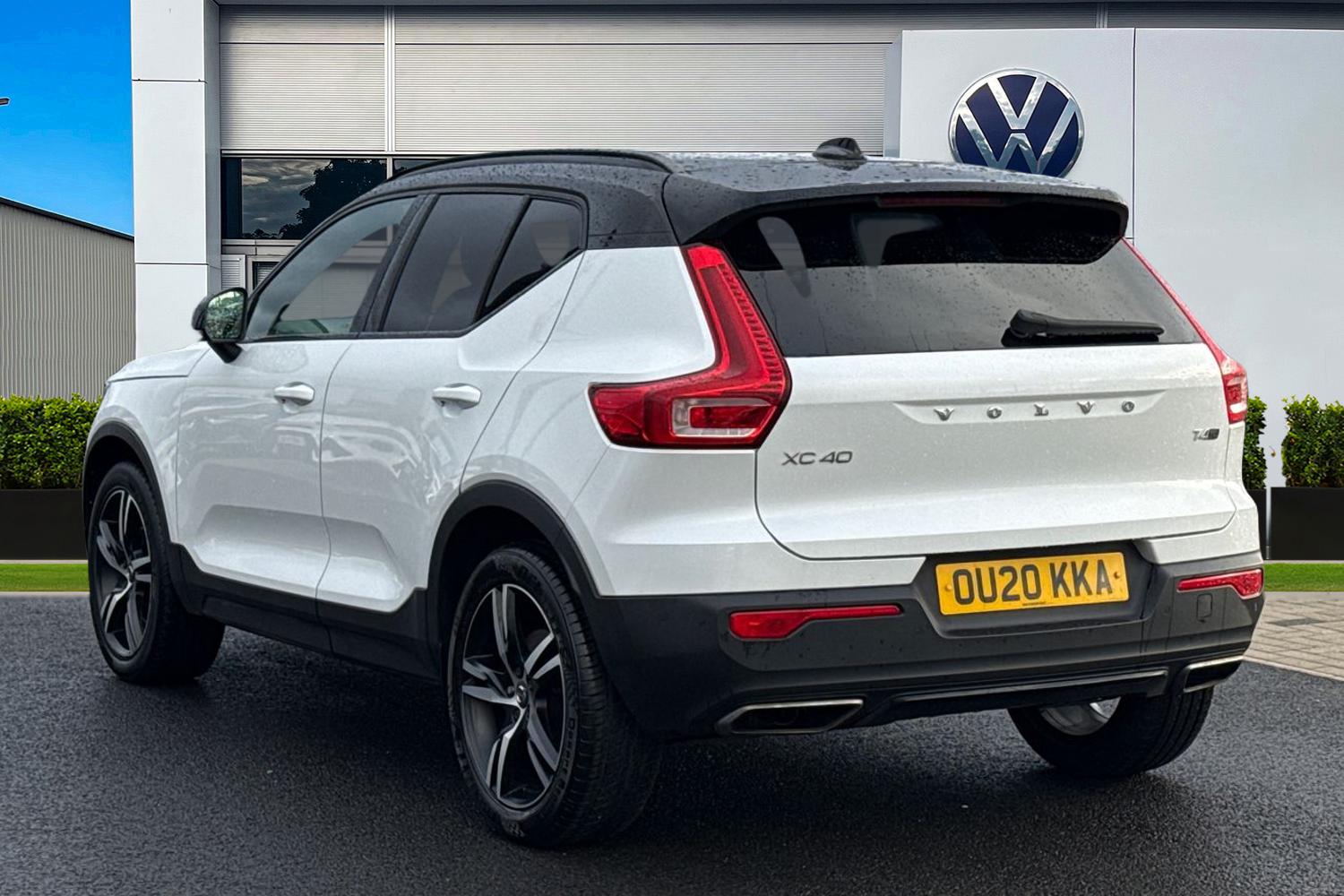 Used Volvo XC40 2020 for sale - 77194818: Photo 2