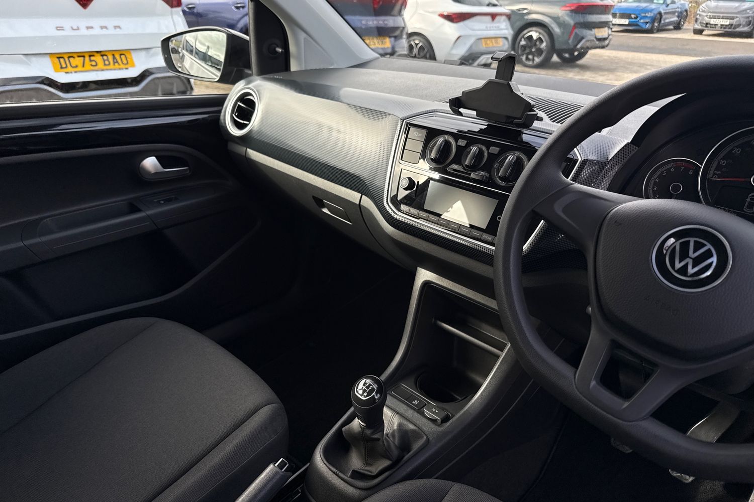 Used Volkswagen up! 2022 for sale - 77642106: Photo 20