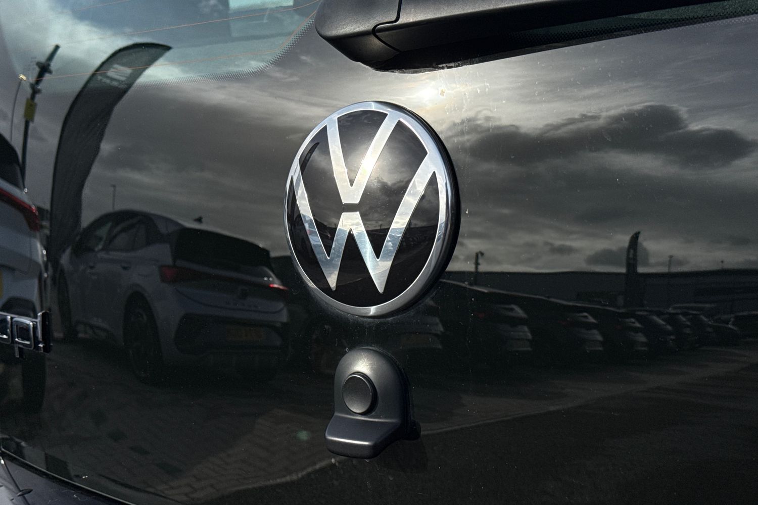 Used Volkswagen up! 2022 for sale - 77642106: Photo 28