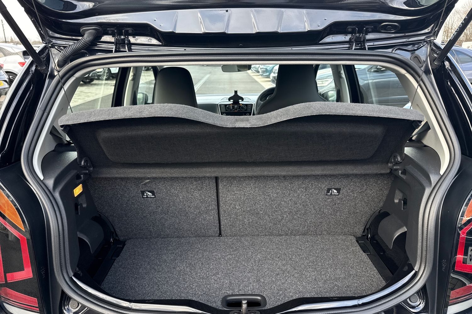 Used Volkswagen up! 2022 for sale - 77642106: Photo 7