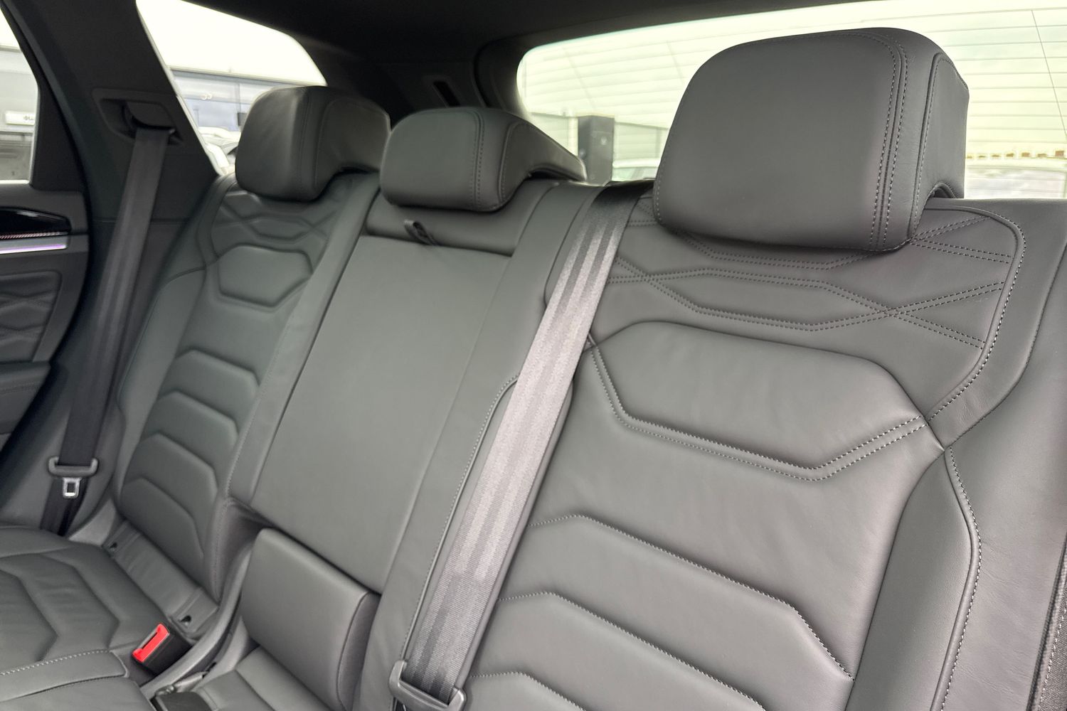 Used Volkswagen Touareg 2025 for sale - 76502986: Photo 18