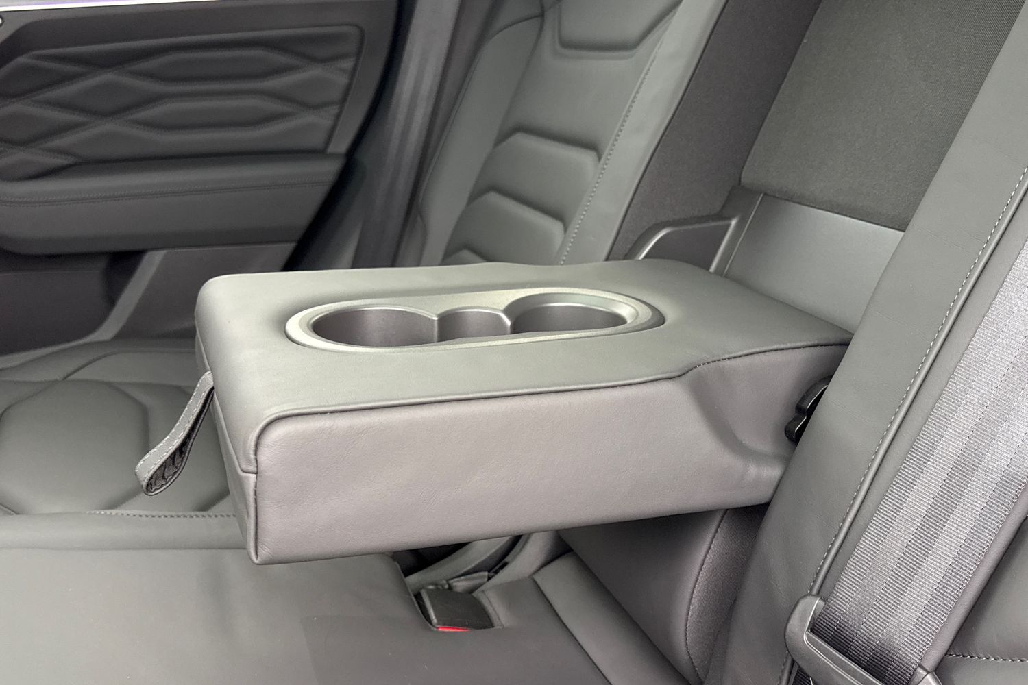 Used Volkswagen Touareg 2025 for sale - 76502986: Photo 33