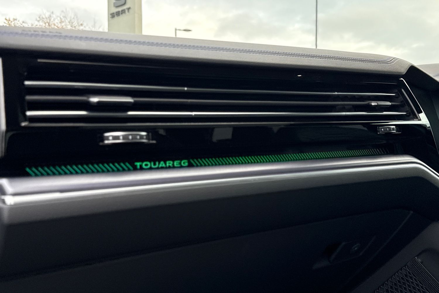 Used Volkswagen Touareg 2025 for sale - 76502986: Photo 36