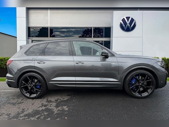 Used Volkswagen Touareg 2025 for sale - 76502986: Photo