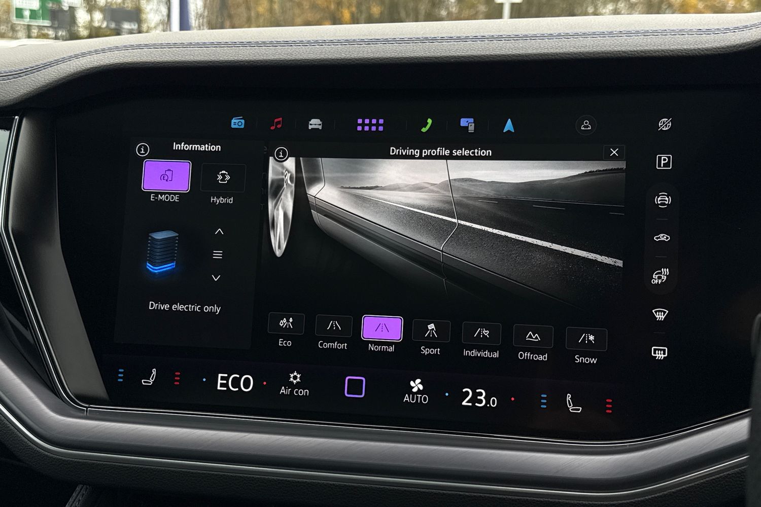 Used Volkswagen Touareg 2025 for sale - 76502986: Photo 51