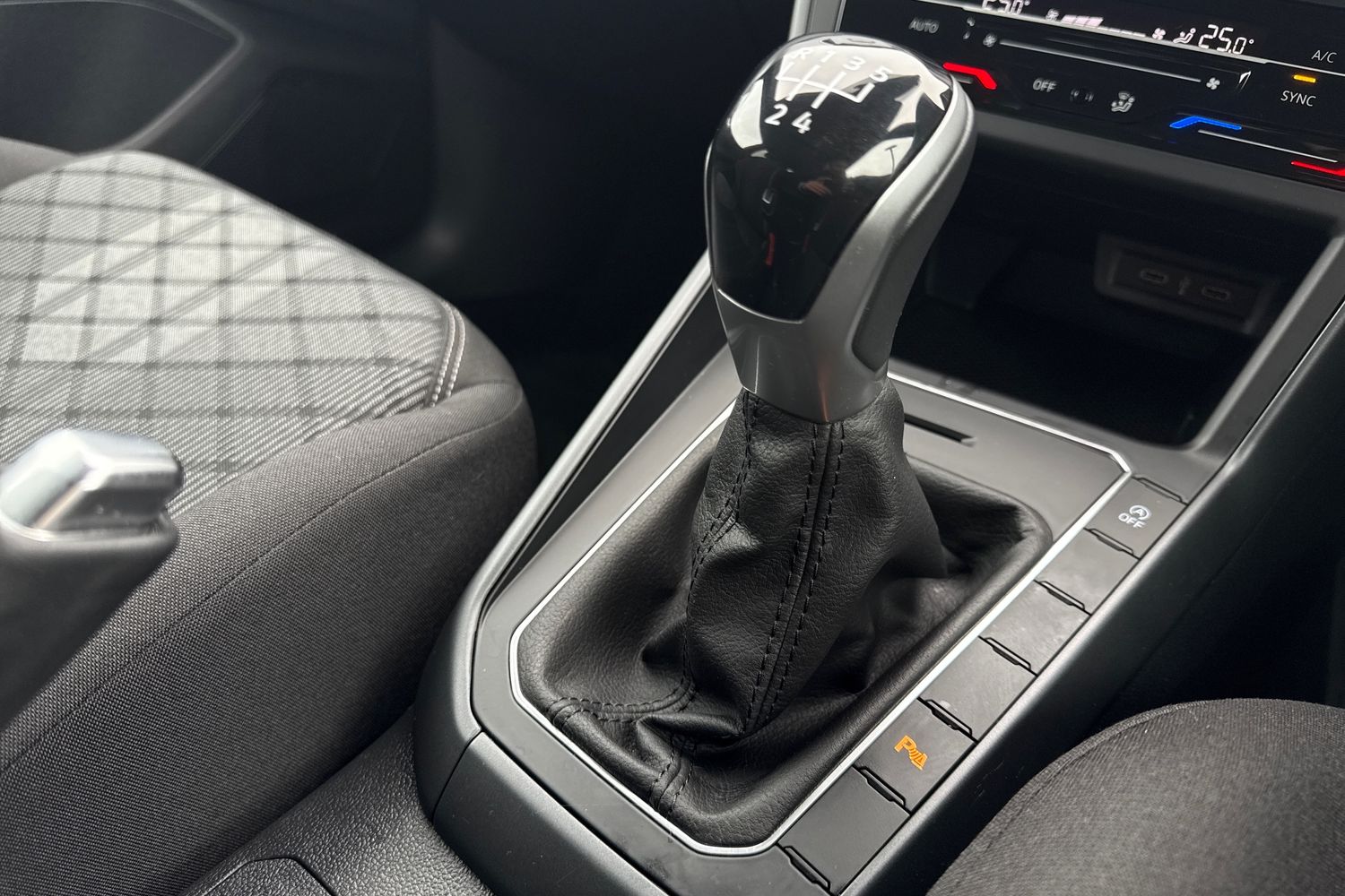 Used Volkswagen Polo 2022 for sale - 76453512: Photo 37