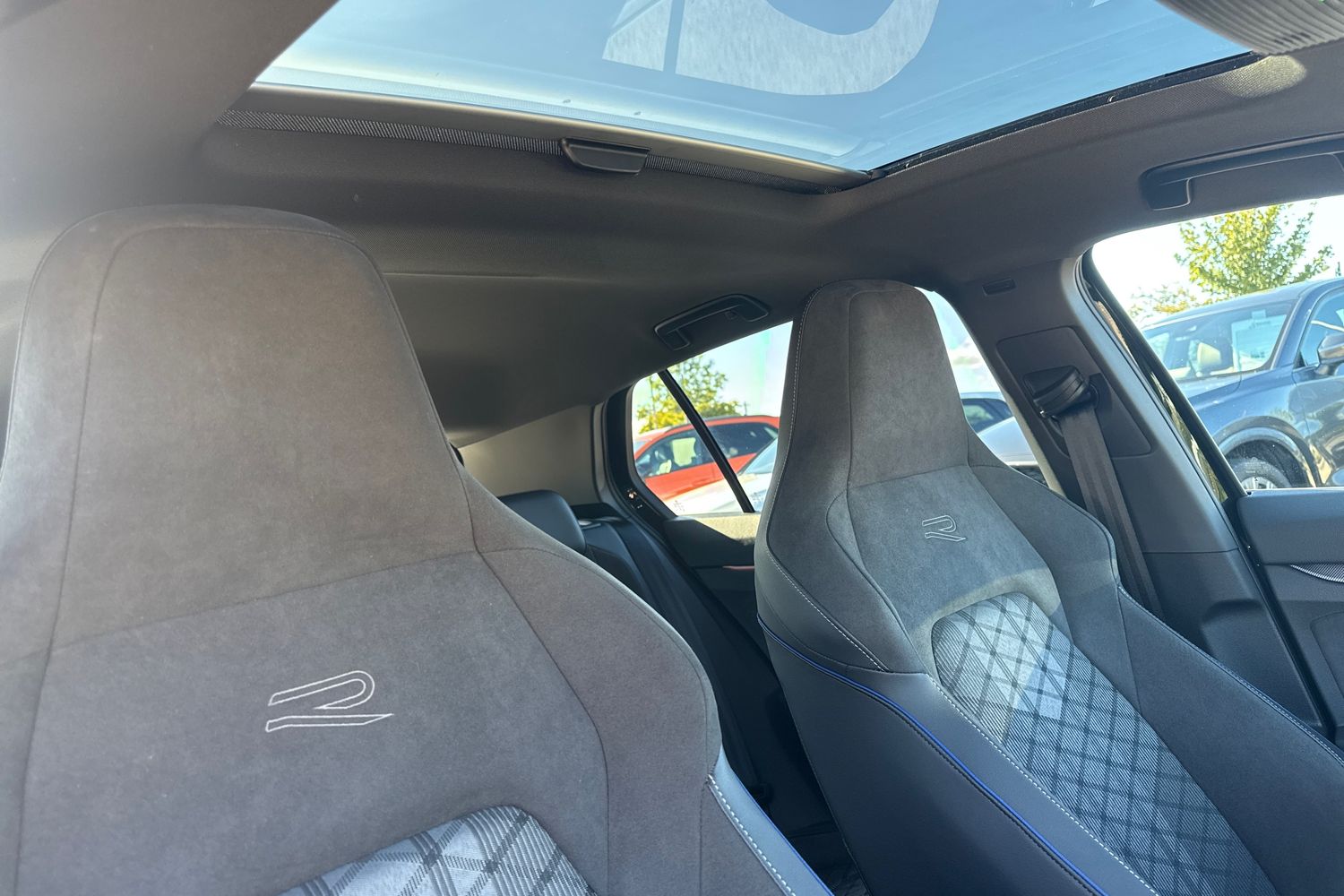 Used Volkswagen Golf 2025 for sale - 75919715: Photo 24