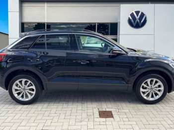 Used Volkswagen T-Roc 2025 for sale - 74718526: Photo