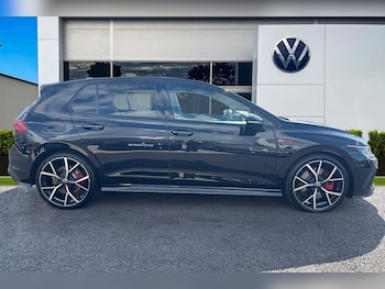 Used Volkswagen Golf 2024 for sale - 78409824: Photo