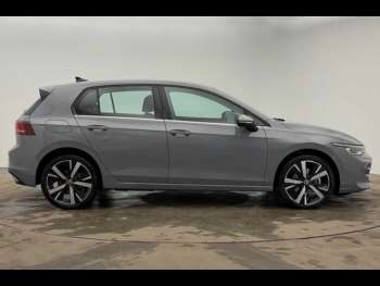 Used Volkswagen Golf 2024 for sale - 75367746: Photo