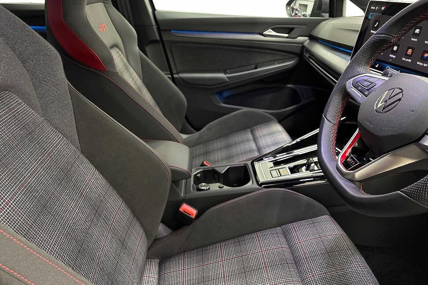 Used Volkswagen Golf 2025 for sale - 77319420: Photo 10