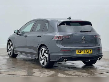 Used Volkswagen Golf 2025 for sale - 77319420: Photo