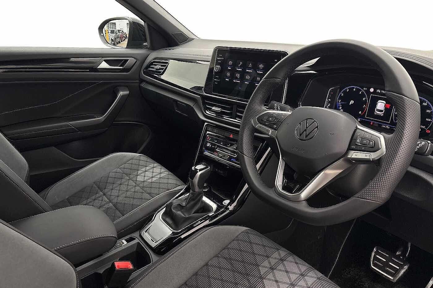 Used Volkswagen T-Roc 2025 for sale - 77834838: Photo 6