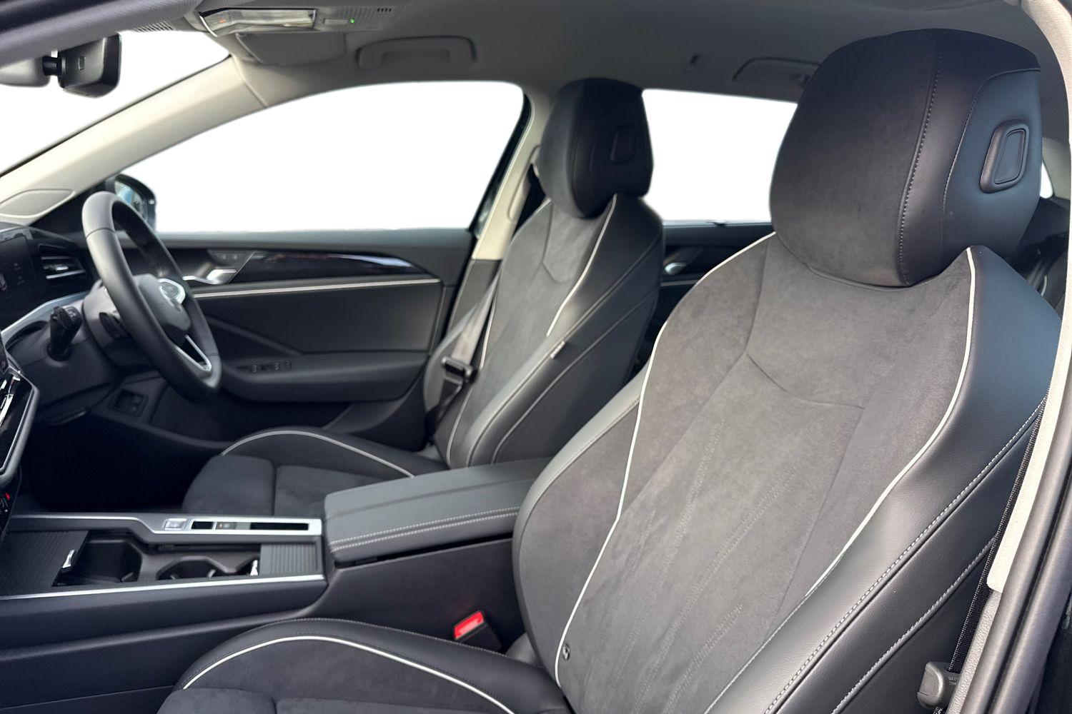 Used Volkswagen Passat 2025 for sale - 77675013: Photo 16