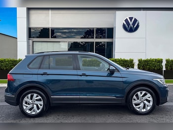 Used Volkswagen Tiguan 2023 for sale - 77787427: Photo