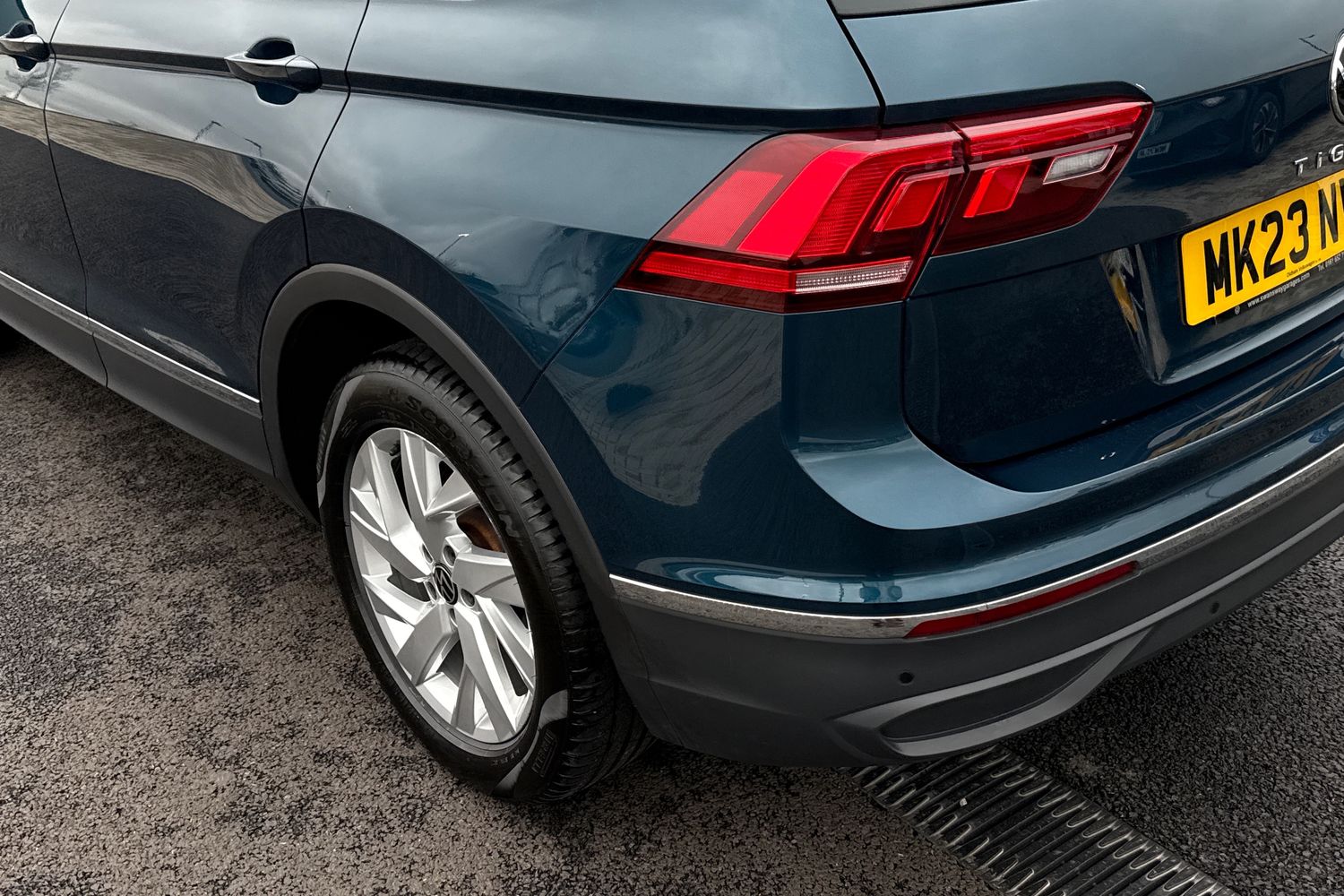 Used Volkswagen Tiguan 2023 for sale - 77787427: Photo 8