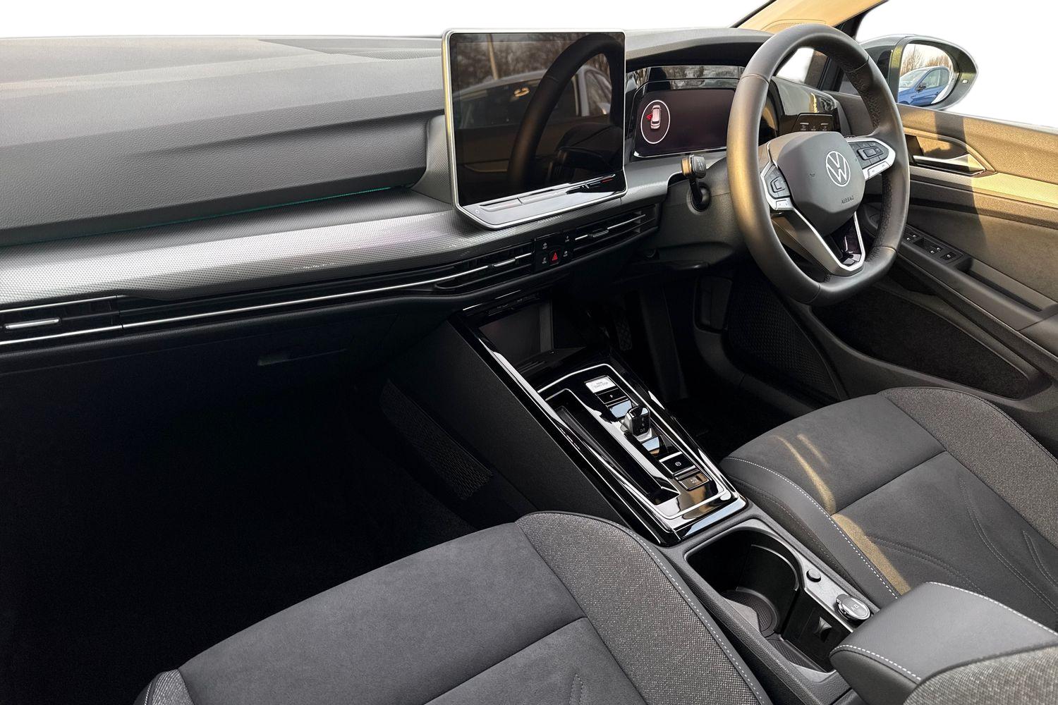 Used Volkswagen Golf 2025 for sale - 76919331: Photo 15