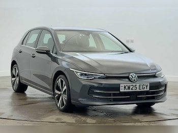 Used Volkswagen Golf 2025 for sale - 76919331: Photo