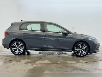 Used Volkswagen Golf 2025 for sale - 76919331: Photo