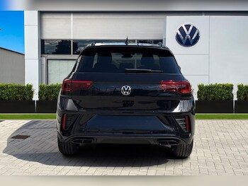 Used Volkswagen T-Roc 2025 for sale - 75819457: Photo