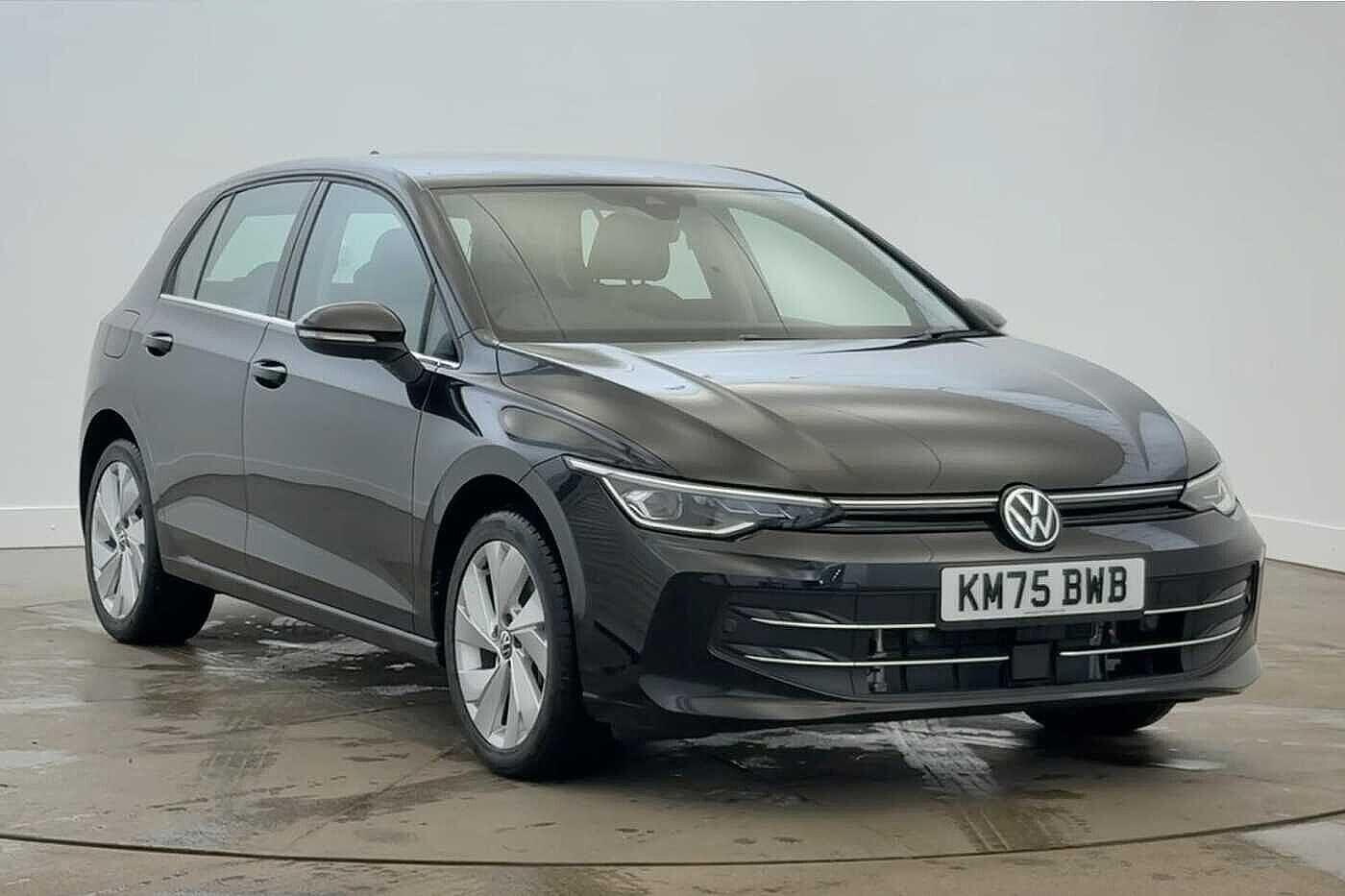 Used Volkswagen Golf 2025 for sale - 77287105: Photo 1